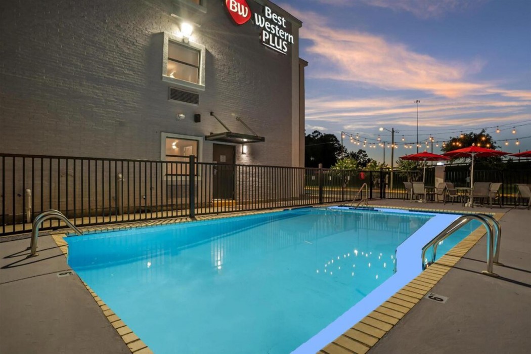 Best Western Plus D'Iberville 12/20