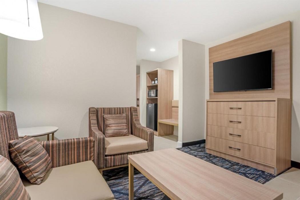 Best Western Plus D'Iberville 5/20