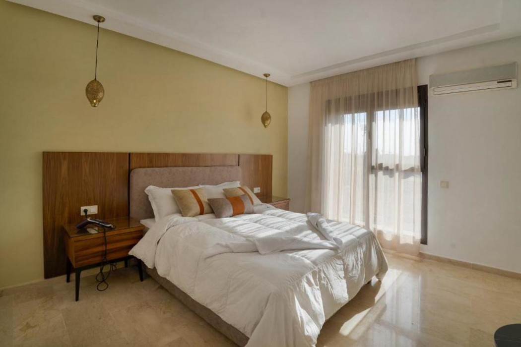 Aya Suites Appart-Hotel 8/18