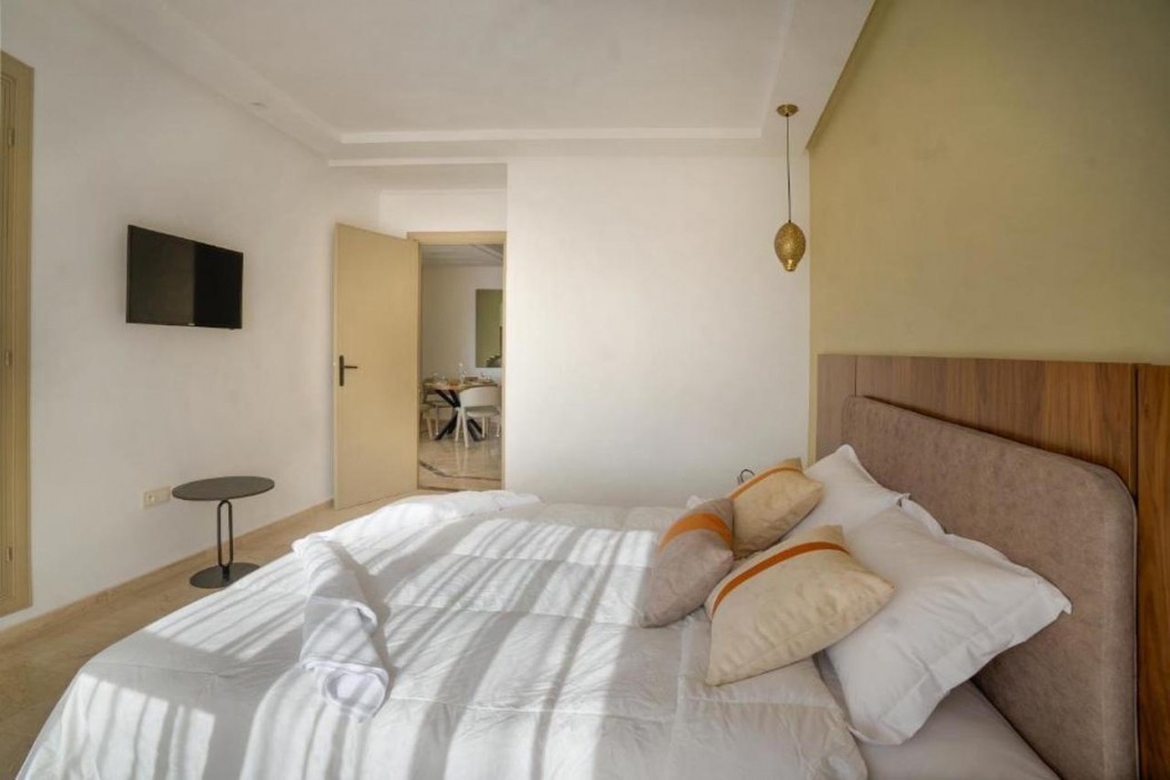 Aya Suites Appart-Hotel 11/18