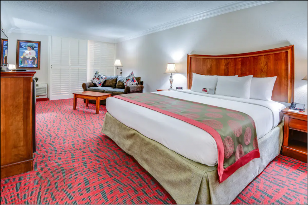 Clarion Hotel & Suites New Orleans Airport 9/20