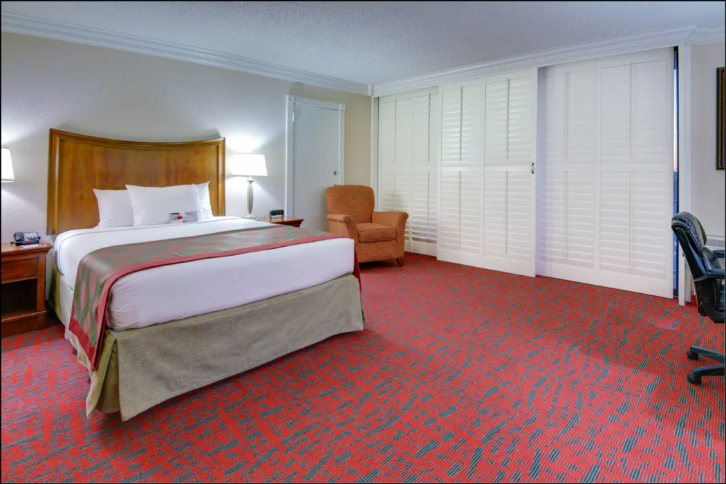 Clarion Hotel & Suites New Orleans Airport 11/20