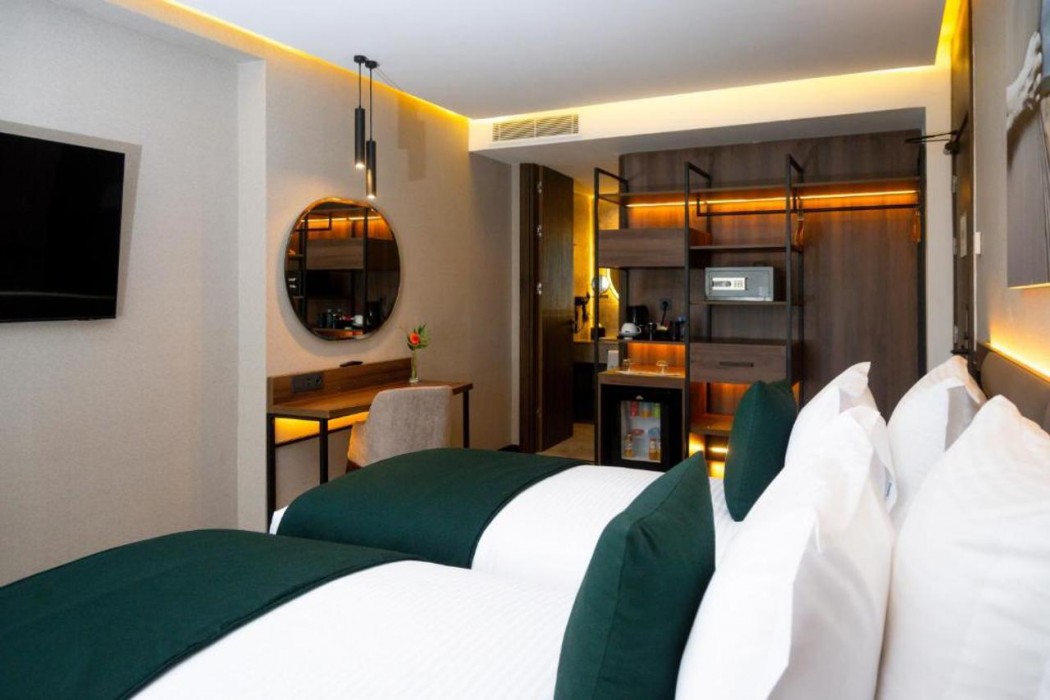 City Park Hotel 13/32