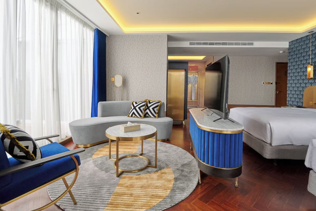 Oku Hotel 12/15