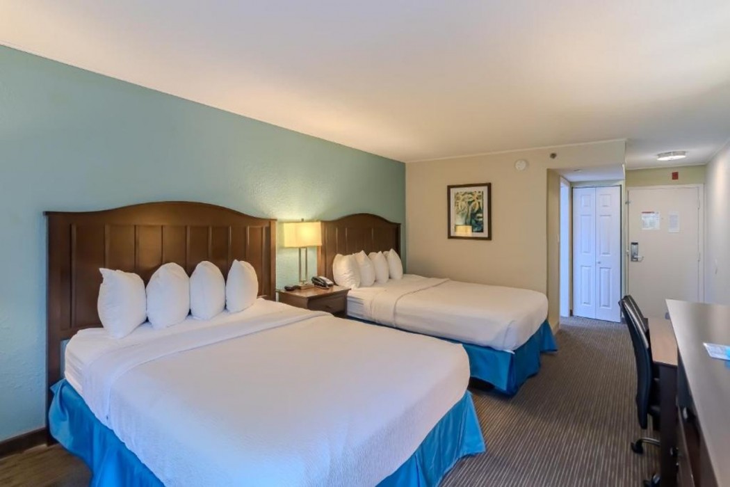 Quality Inn & Suites Williamsburg, VA 8/20