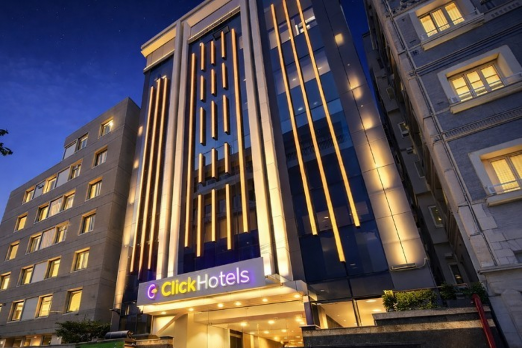 Click Hotel Gachibowli