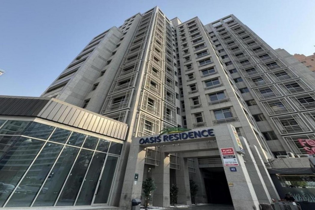 Luxury Oasis Apartments in Barsha Heights in DUBAI