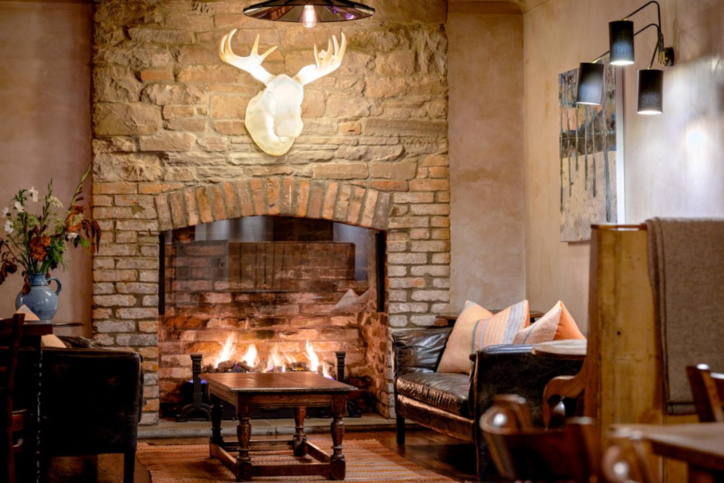 The Abergavenny Hotel 30/31