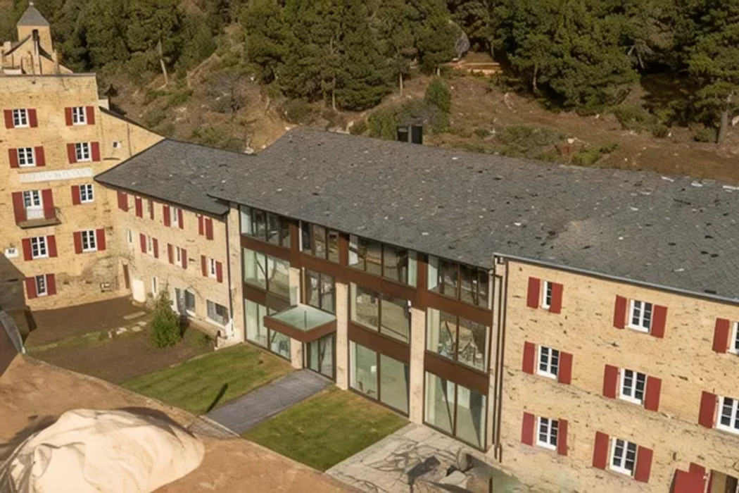 Grand Hôtel l'Ermitage Font-Romeu - Handwritten Collection 1/29