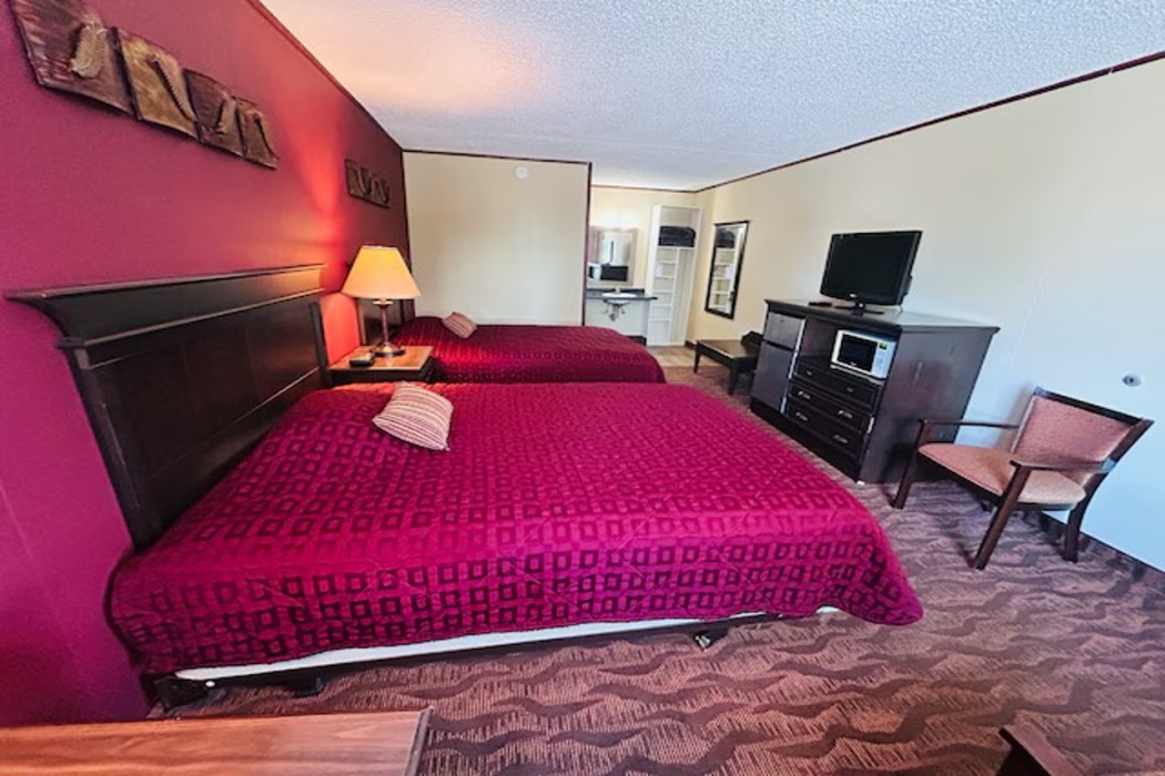 Colonial Mountain Inn Branson MO in Branson West - MO
