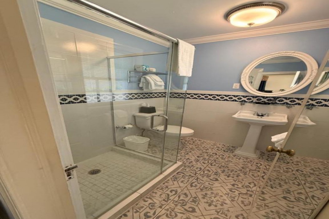Princess Anne Hotel, SureStay Collection by Best Western 21/44