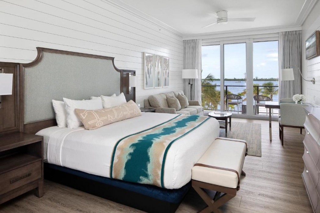 The Capitana Key West 10/60