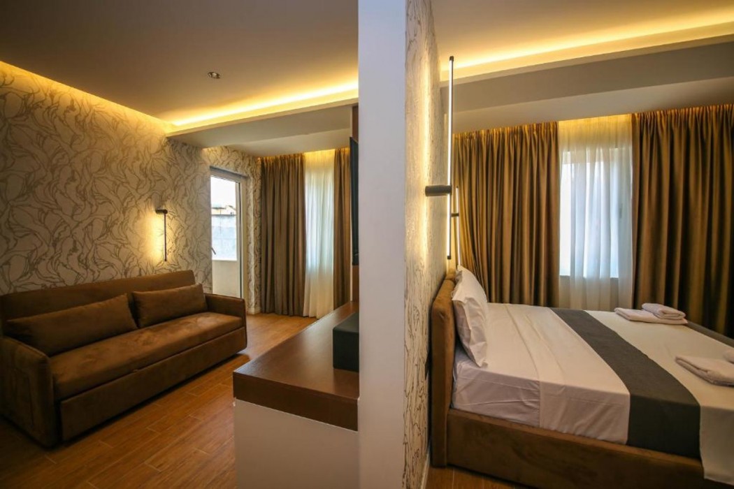 Comfort Boutique Hotel Tirana 8/60