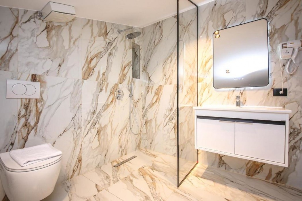 Comfort Boutique Hotel Tirana 16/60