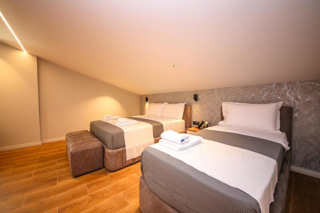 Comfort Boutique Hotel Tirana 7/60
