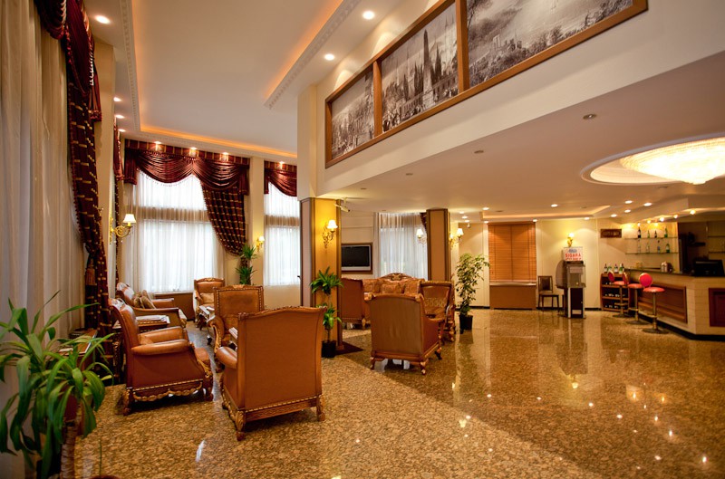 History Hotel 9/39
