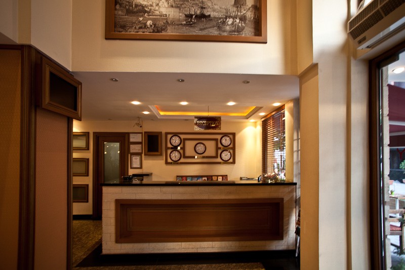 History Hotel 8/39