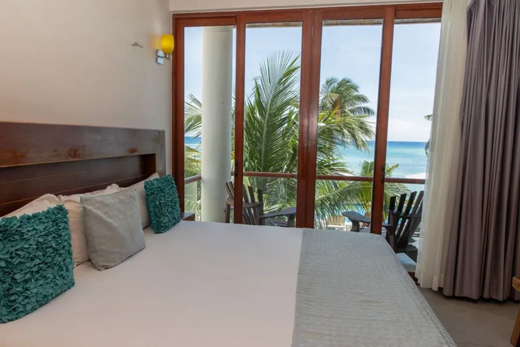 Aquastar Unique Hotel & Apartments Mahahual 12/24