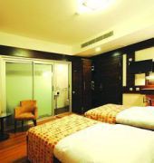 Wes Hotel 10/55