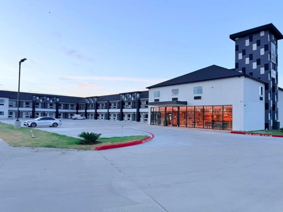 Clarion Pointe Port Lavaca 2/17