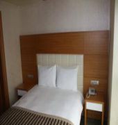 Nuzhet Hotel 4/29