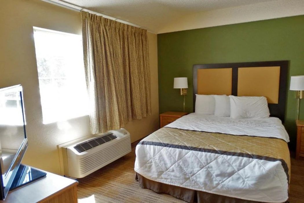 Motel6 Suites Philadelphia Malvern Swedesford Rd, PA 7/20