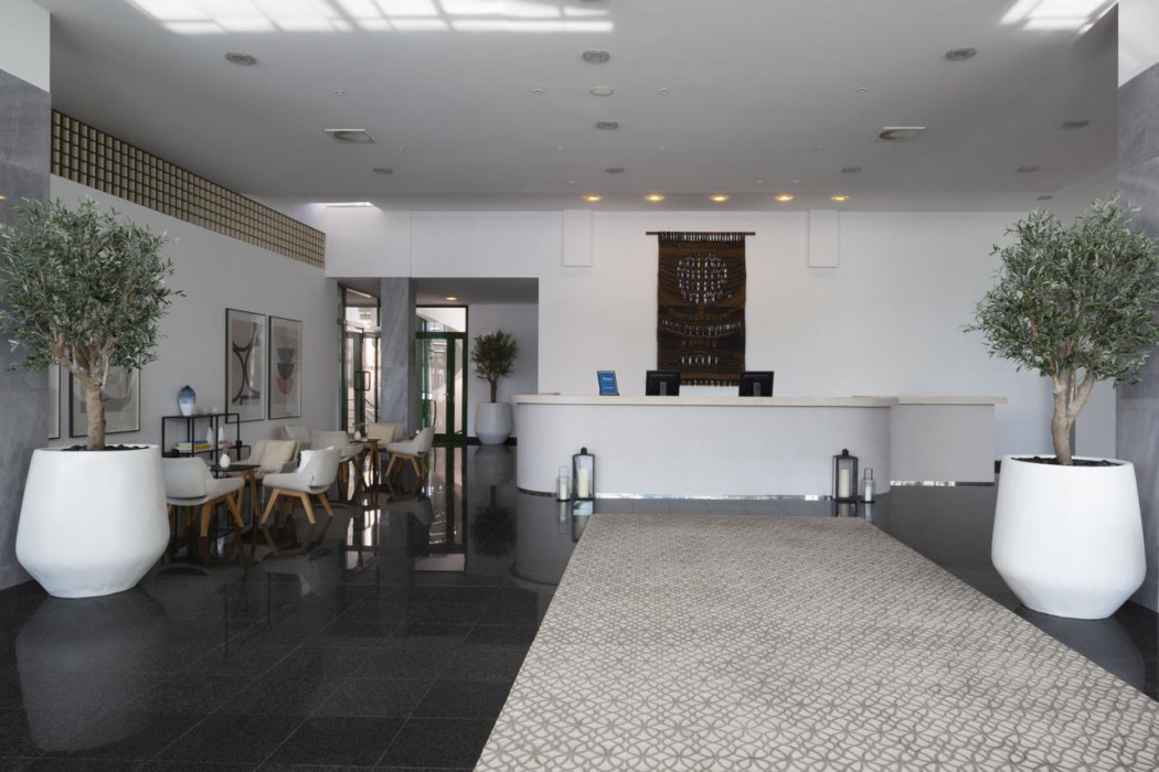 Lobby at Bluesun Holiday Village Bonaca, BOL (BRAC)