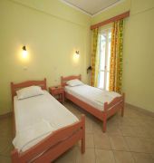 Sirocco Hotel 4/36