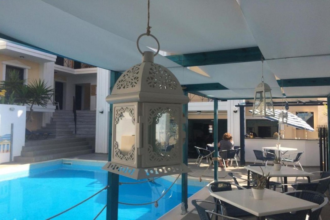Renia Hotel 47/60