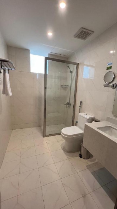 Bathroom at Eioraa Hotel, KHAMIS MUSHAYT