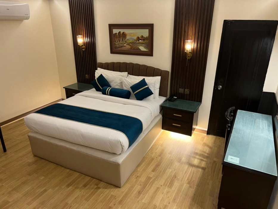 The Shalimar Grand Hotel Rawalpindi 9/29