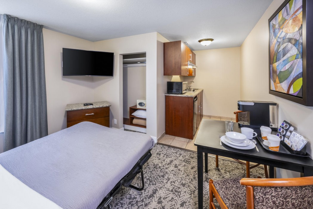 Quality Inn & Suites Downtown Vancouver 52/67