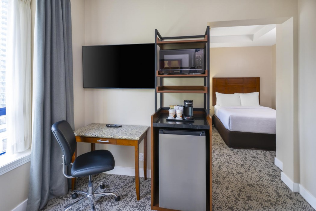 Quality Inn & Suites Downtown Vancouver 43/67