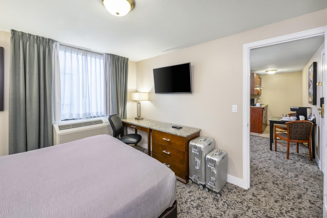 Quality Inn & Suites Downtown Vancouver 45/67