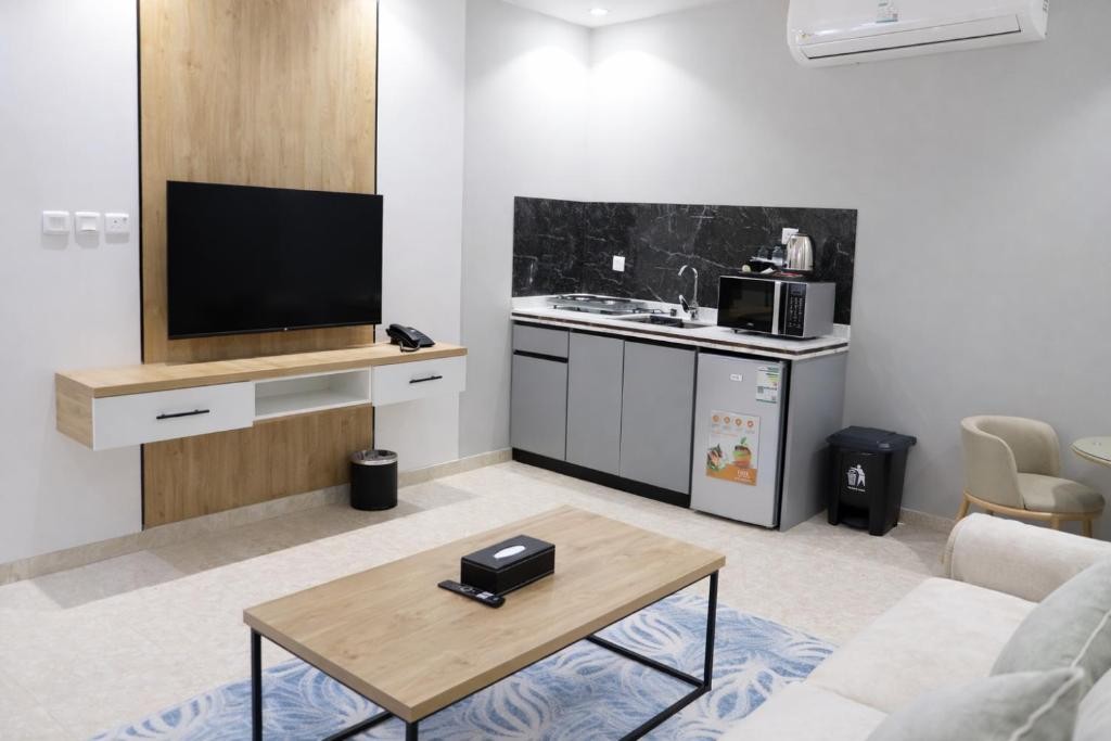 Room at Ajnhat alshmal Serviced Apartments, TABUK