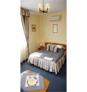 Levay Villa Hotel 11/47