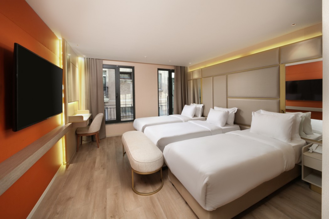 Bentley Hotel Bosphorus 21/86