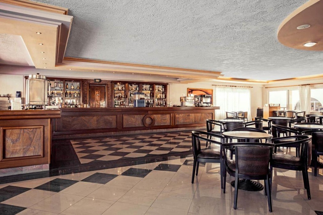 Eurovillage Achilleas Hotel 48/90
