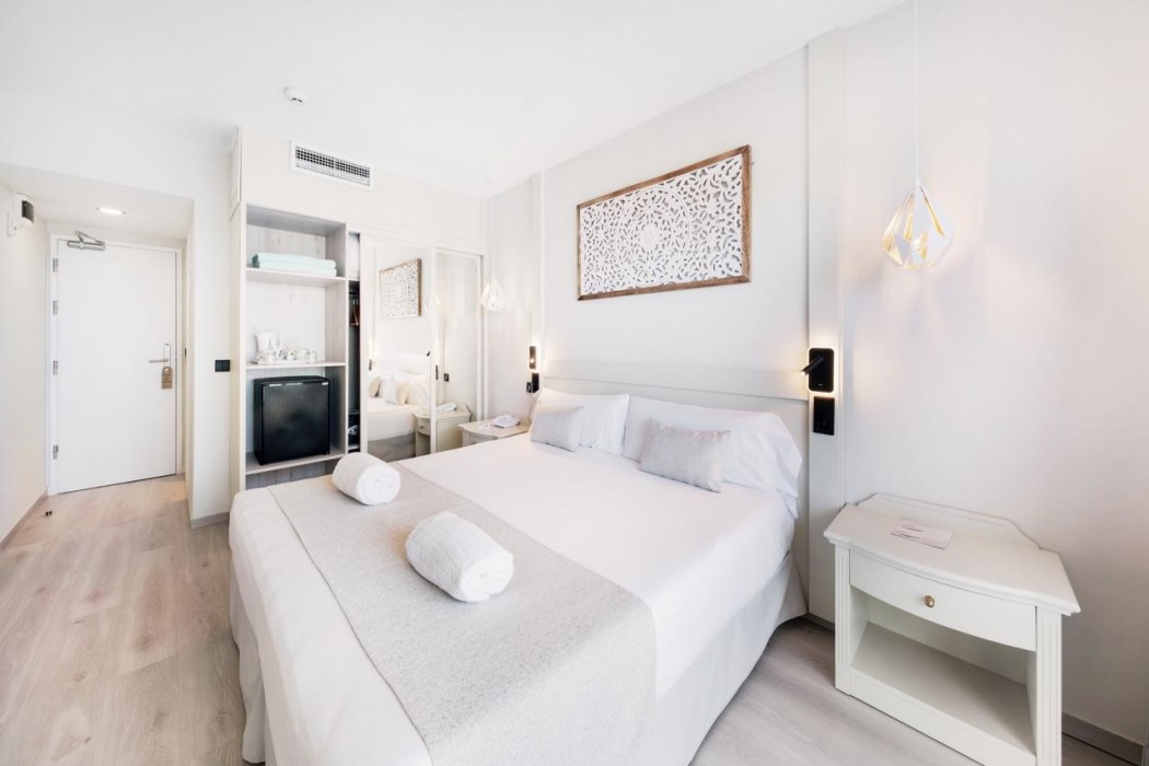Hotel Ankaa 19/82