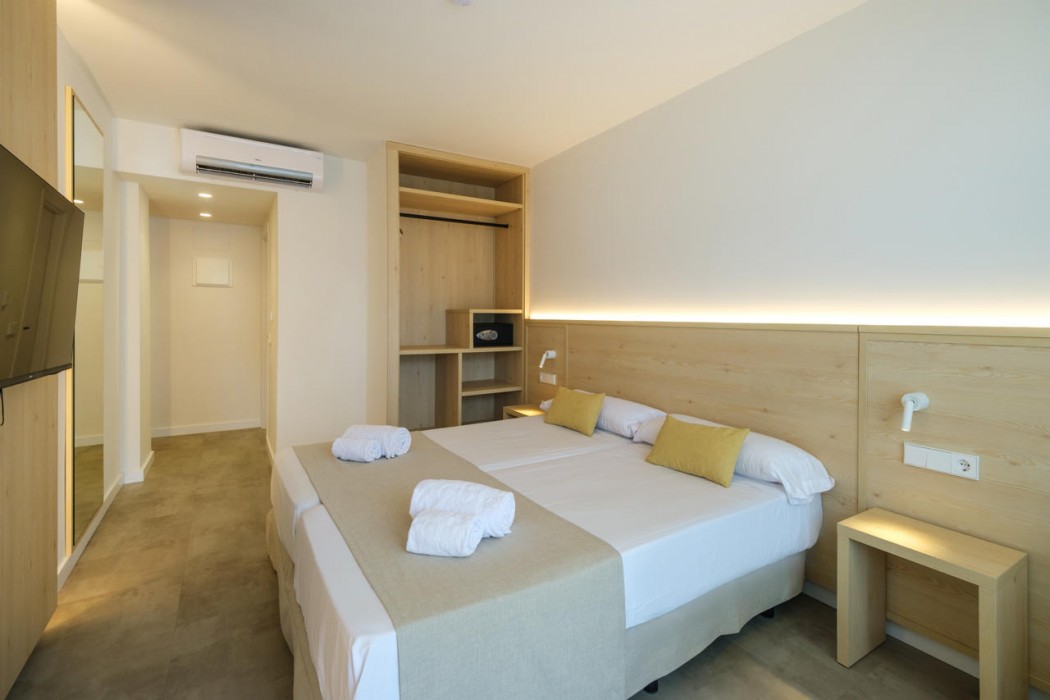 Cala Ferrera Hotel 19/191