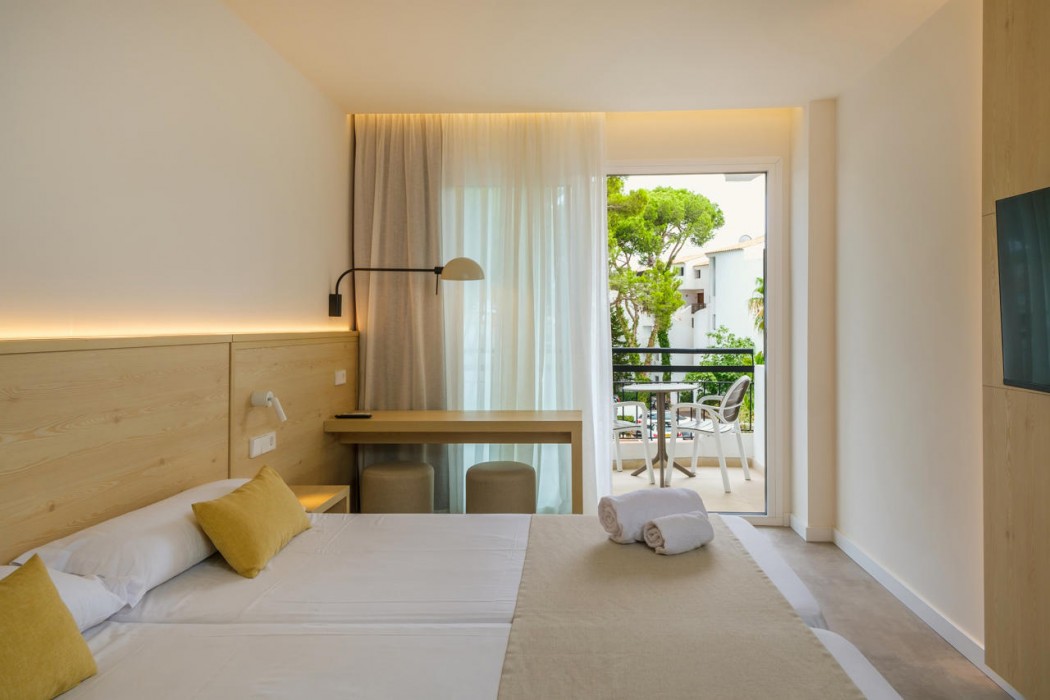 Cala Ferrera Hotel 94/191