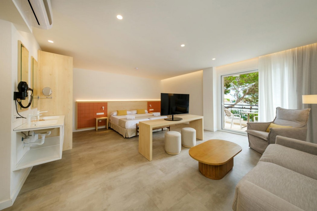 Cala Ferrera Hotel 127/191