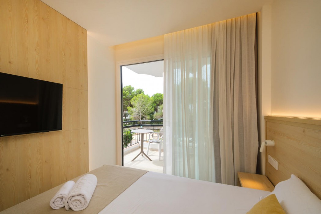 Cala Ferrera Hotel 114/191