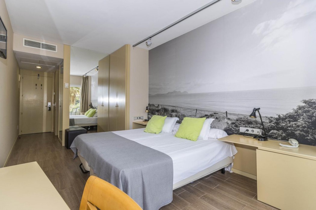Eix Platja Daurada Hotel and Spa 23/97