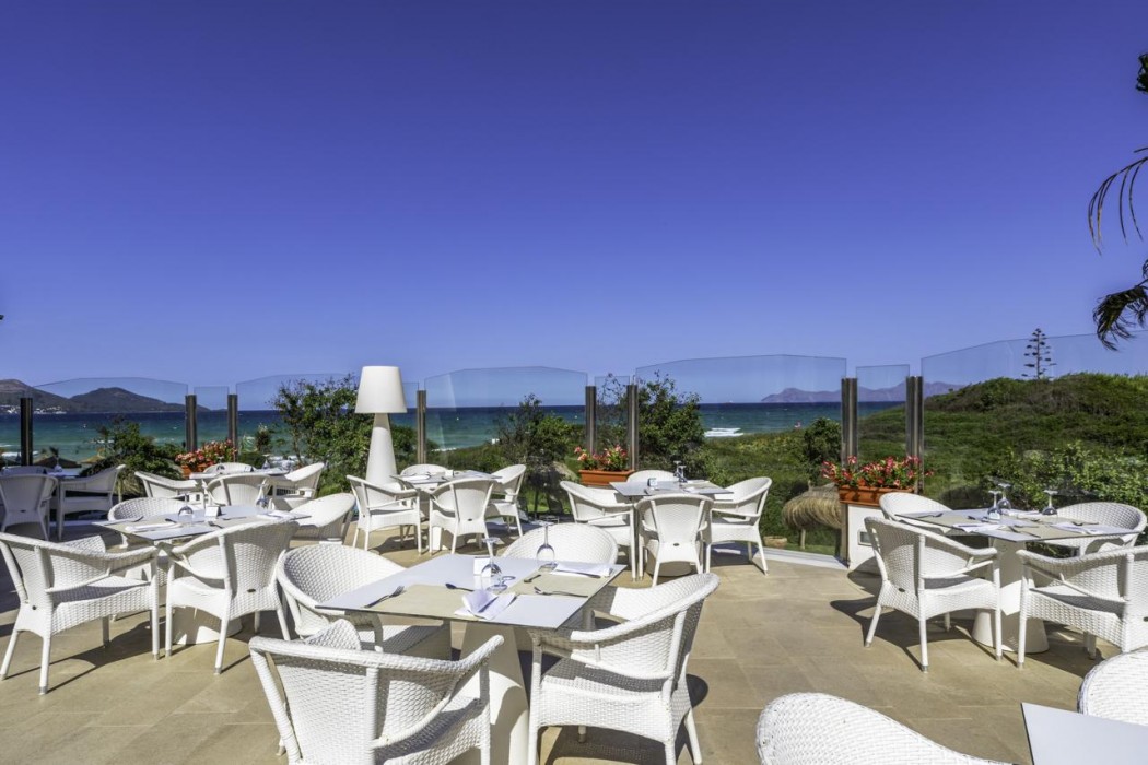 Playa Esperanza Resort 65/82