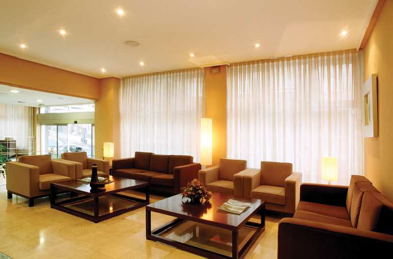Lobby at B&B HOTEL Vigo, VIGO