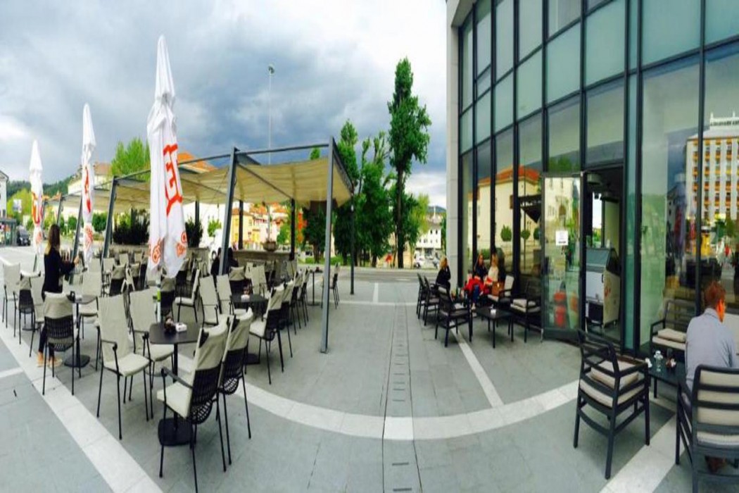 Hotel Kras 23/61