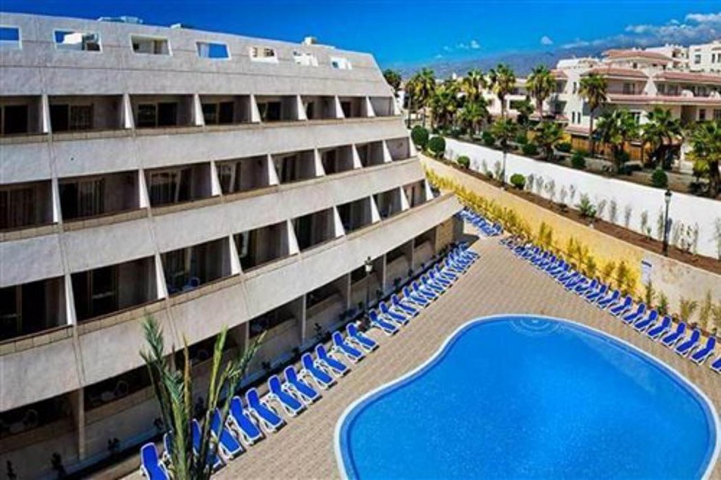 Piramides Resort in Arona