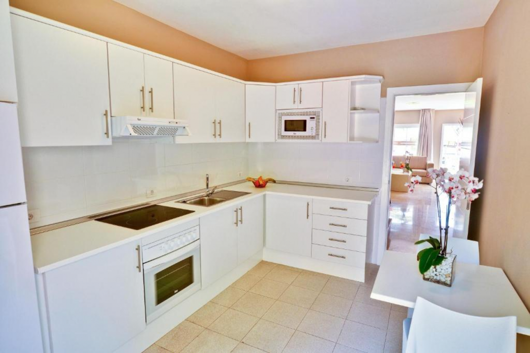 Los Olivos Beach Resort 23/60