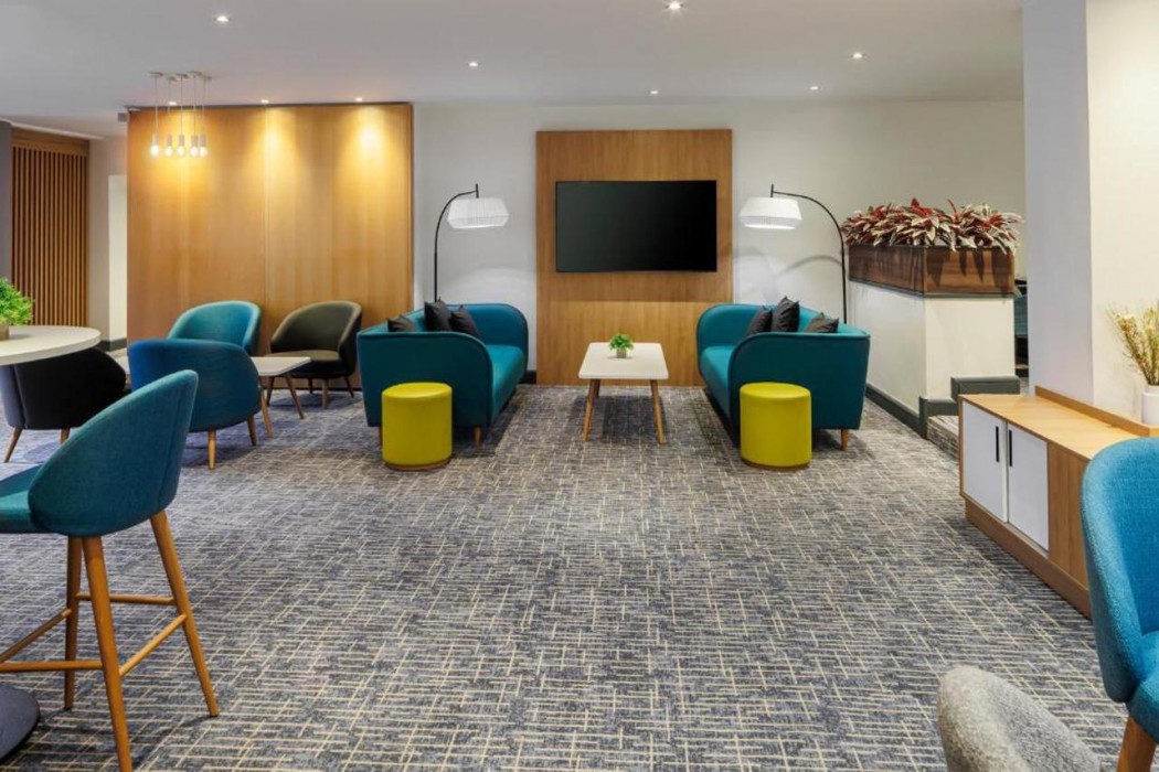 Holiday Inn High Wycombe M40 Jct. 4 3/59